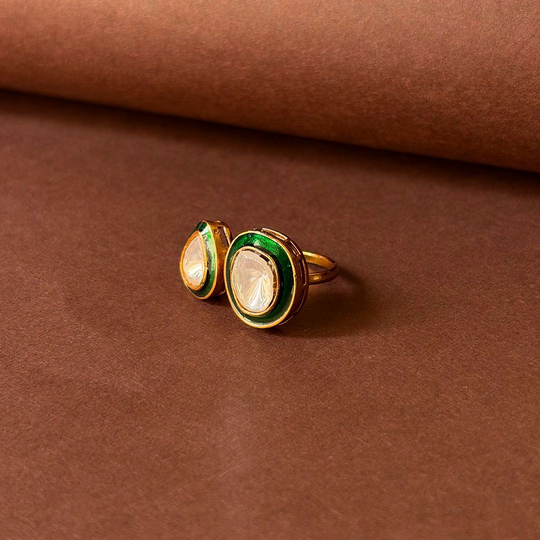 Kundan Green Toi et Moi Ring