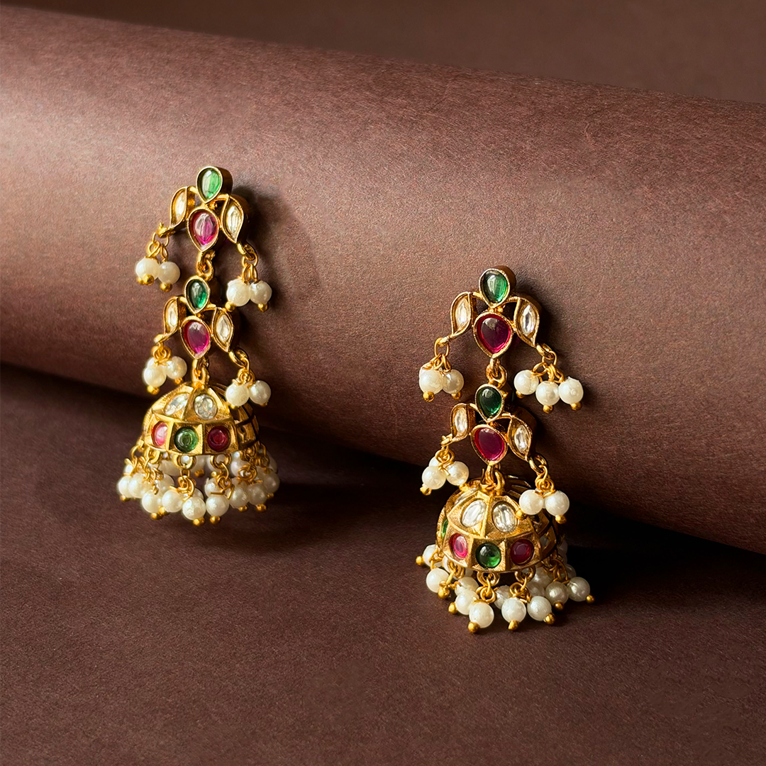 Gulnaar Kundan Jhumkas